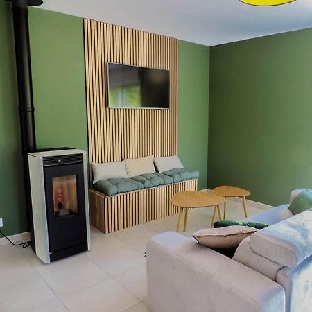 Gite : La Maison D'Apolline Trehorenteuc Zewnętrze zdjęcie